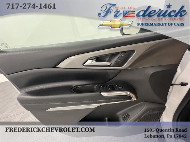 new 2025 Chevrolet Traverse car