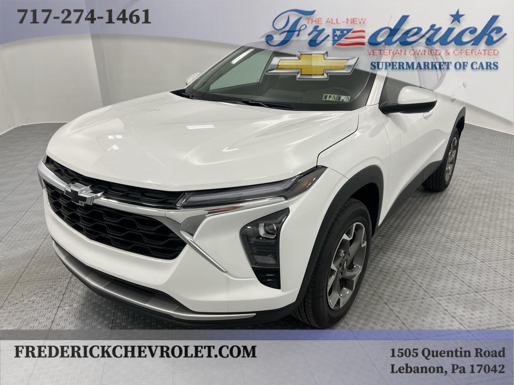 new 2025 Chevrolet Trax car, priced at $25,590