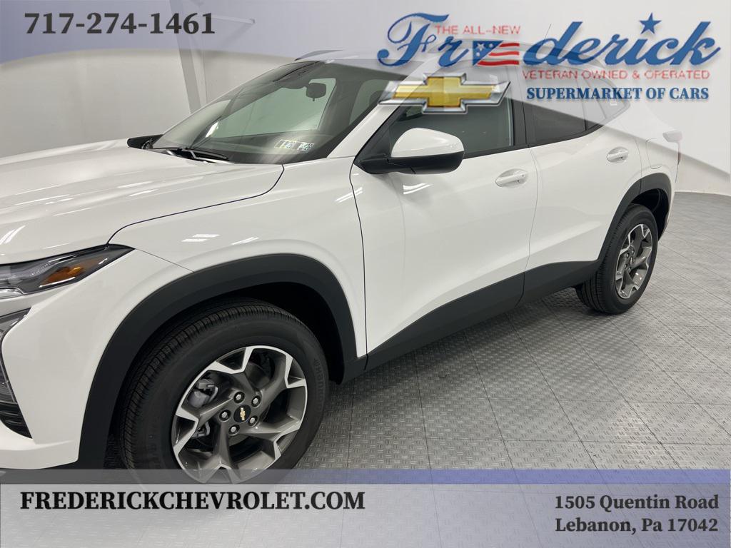 new 2025 Chevrolet Trax car, priced at $25,590