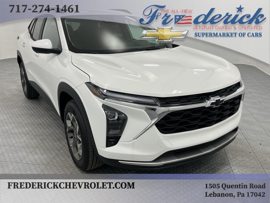 new 2025 Chevrolet Trax car, priced at $25,590