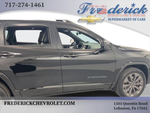 used 2019 Jeep Cherokee car, priced at $17,990