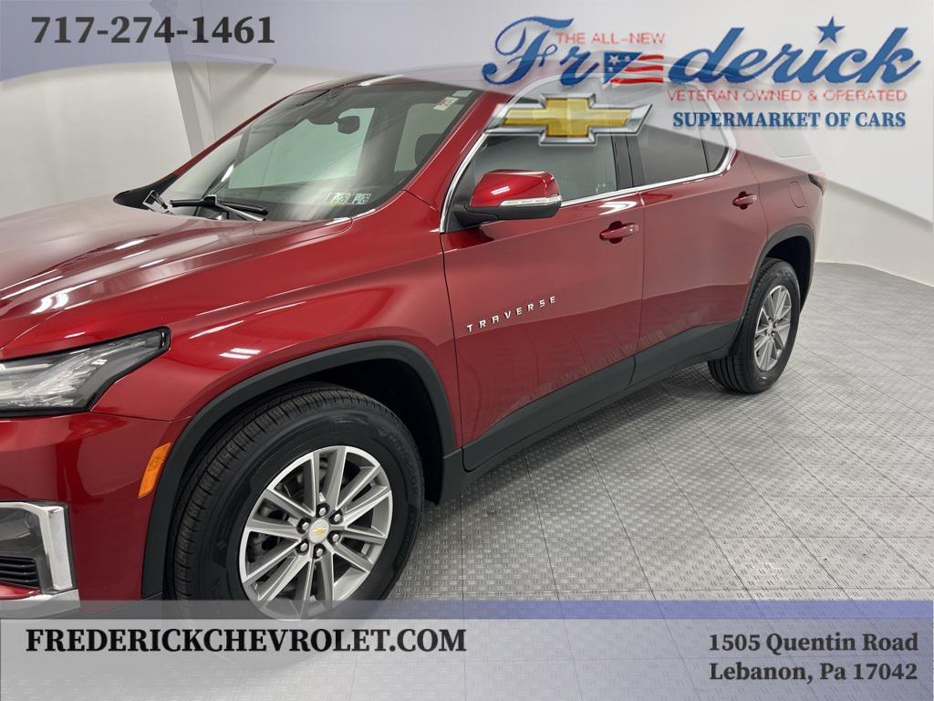 used 2022 Chevrolet Traverse car, priced at $29,900