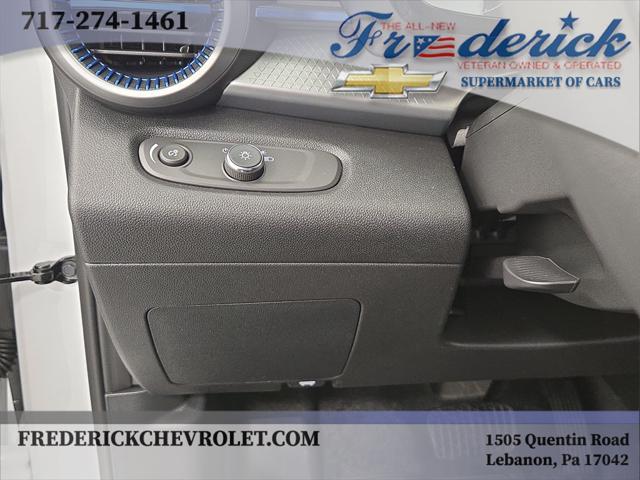 new 2025 Chevrolet Trax car, priced at $23,435
