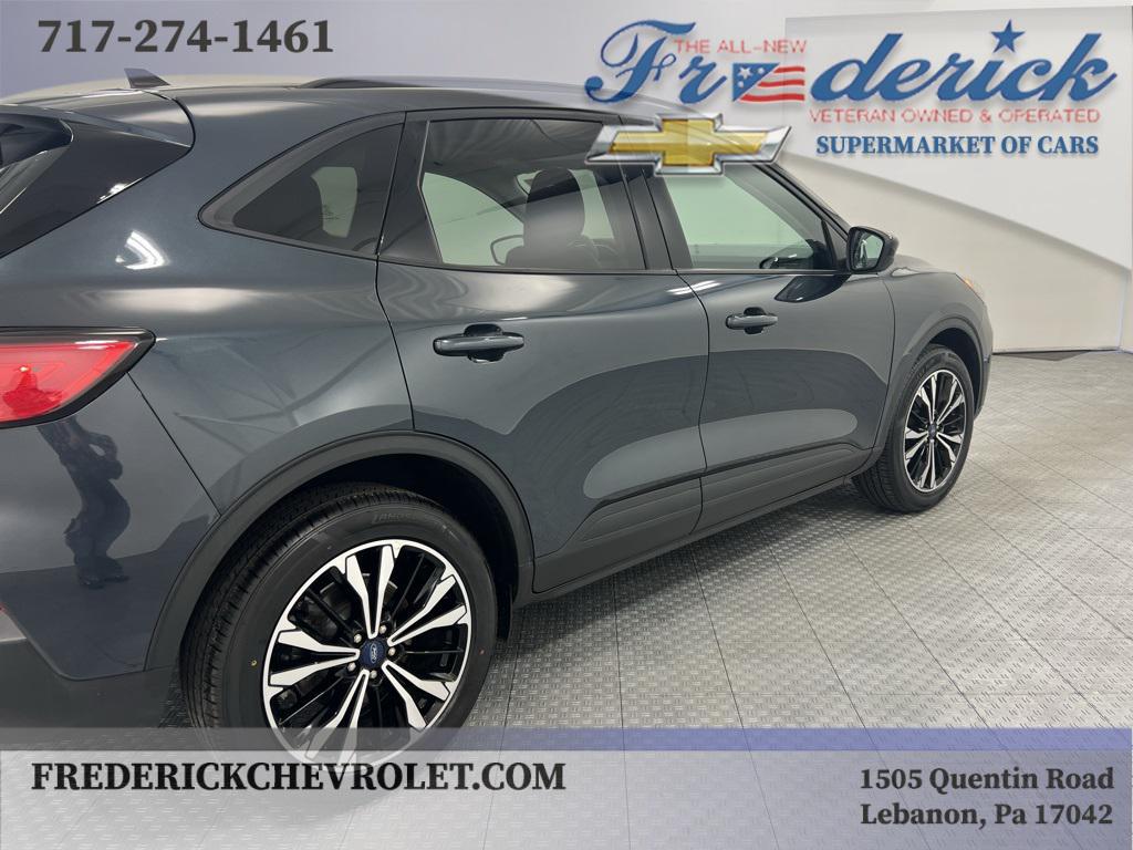 used 2022 Ford Escape car, priced at $23,800