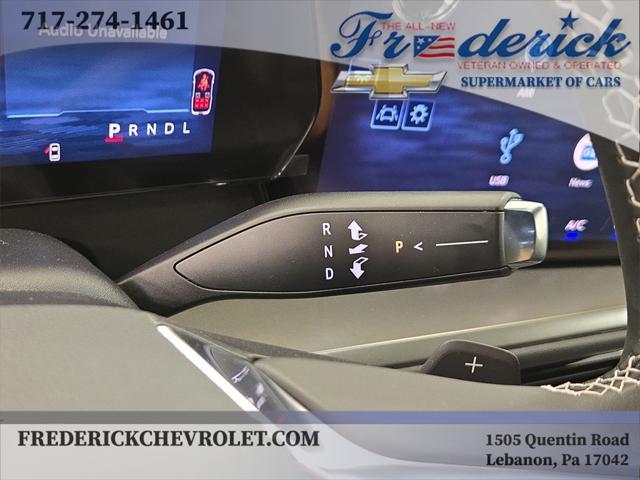 new 2025 Chevrolet Traverse car