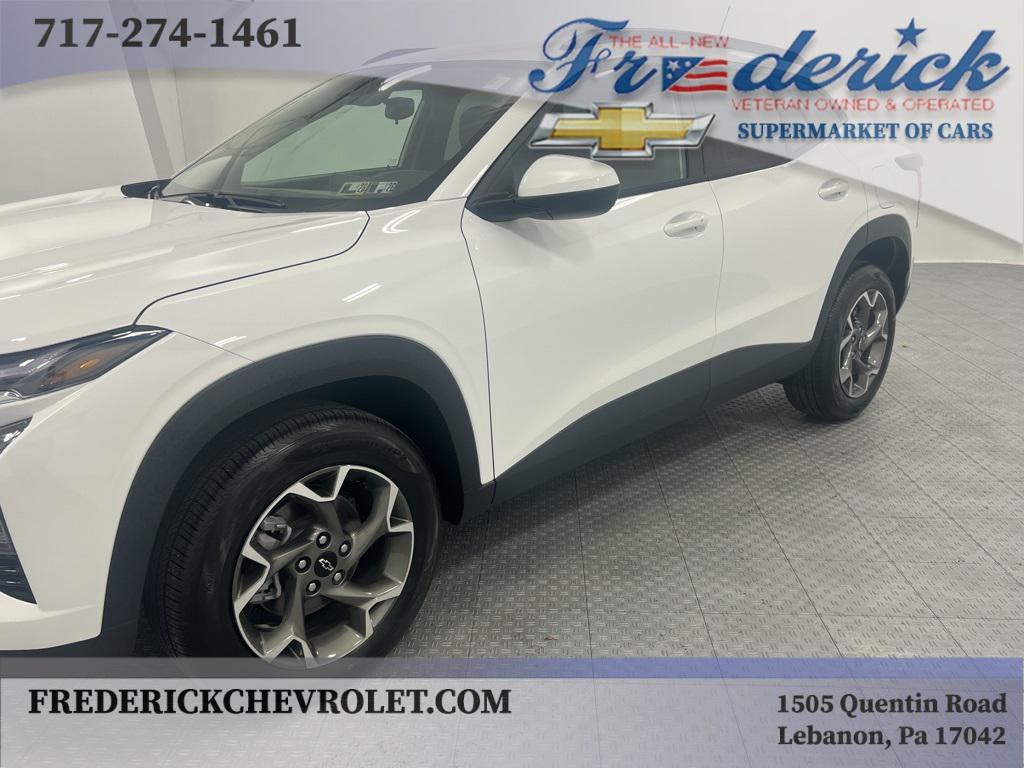 new 2026 Chevrolet Trax car, priced at $25,660