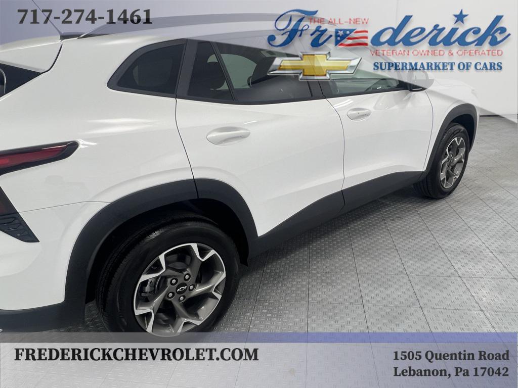 new 2026 Chevrolet Trax car, priced at $25,660