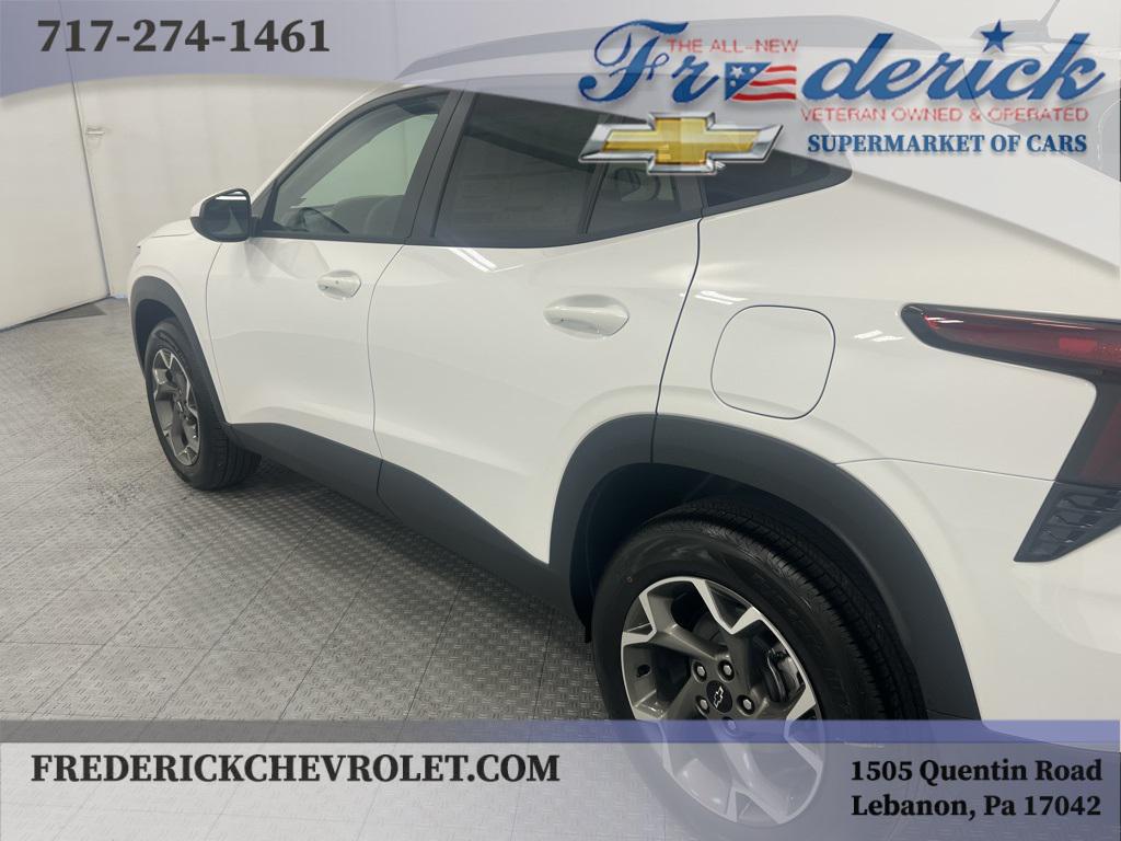 new 2026 Chevrolet Trax car, priced at $25,660