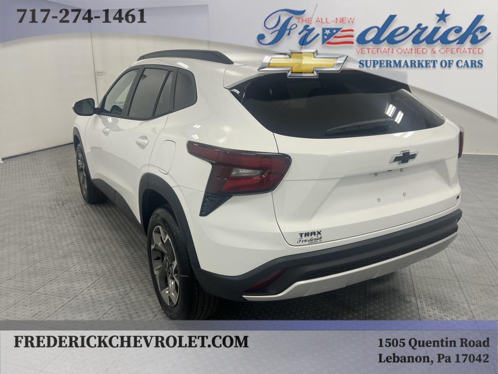 new 2026 Chevrolet Trax car, priced at $25,660