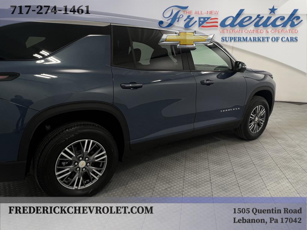 new 2026 Chevrolet Traverse car, priced at $942,380
