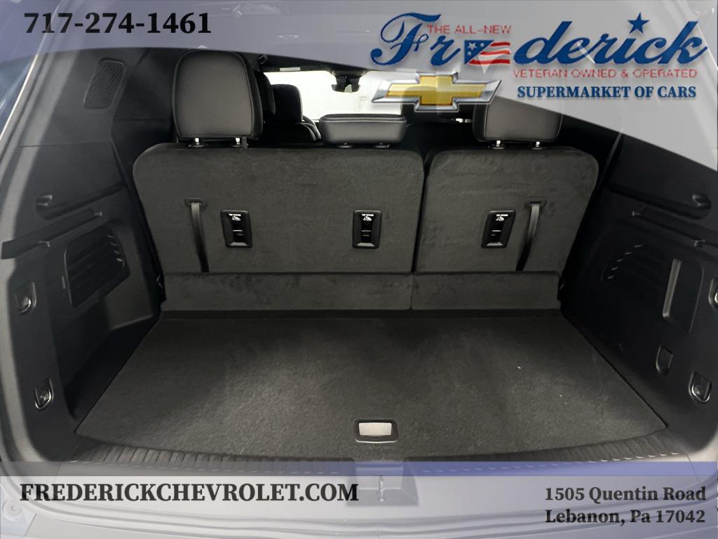 new 2026 Chevrolet Traverse car, priced at $942,380