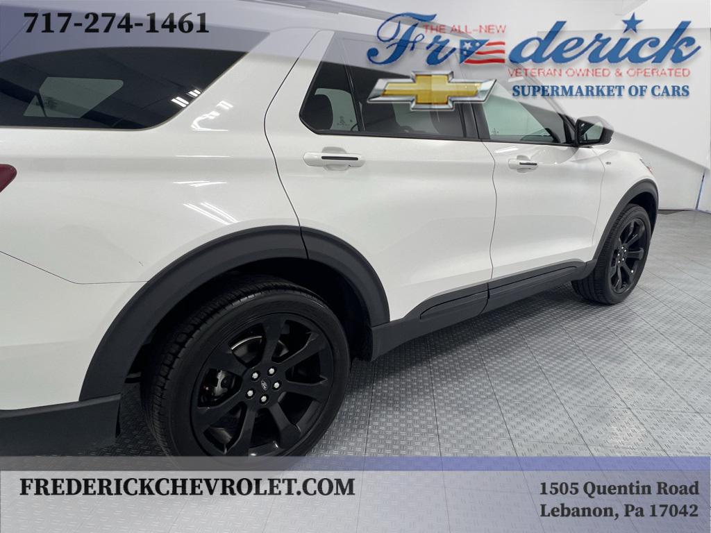 used 2022 Ford Explorer car, priced at $31,995