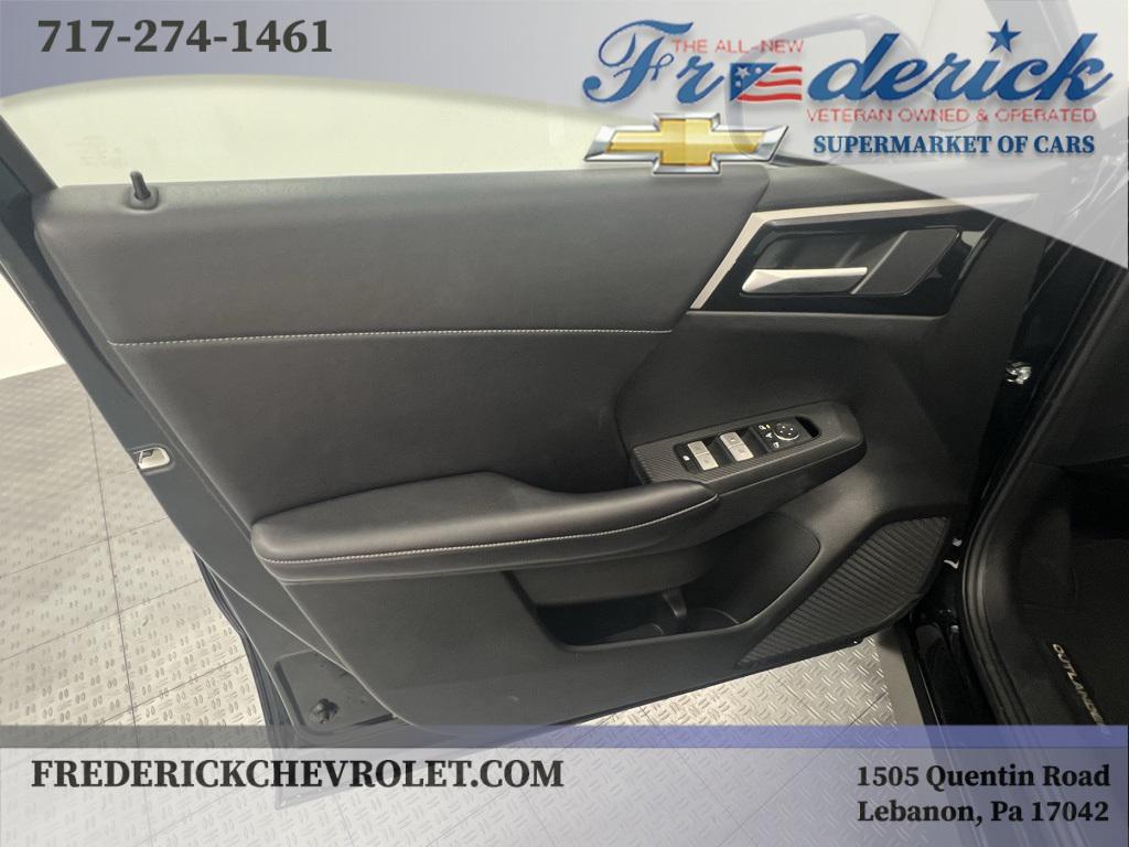 used 2024 Mitsubishi Outlander car, priced at $24,991