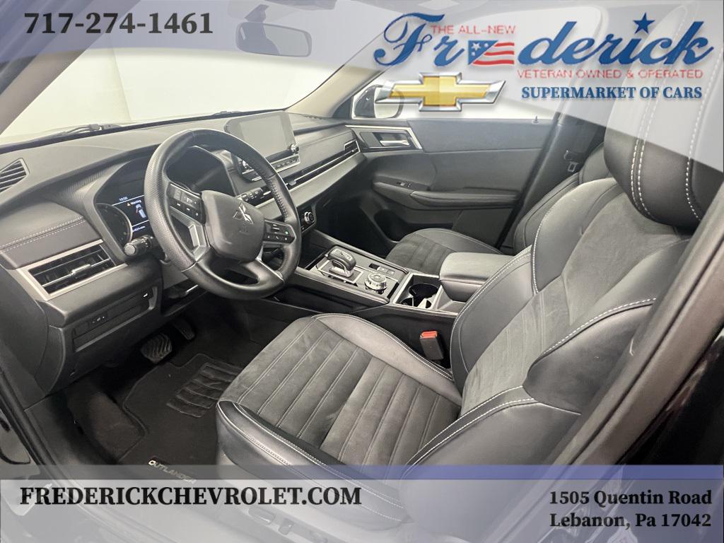 used 2024 Mitsubishi Outlander car, priced at $24,991