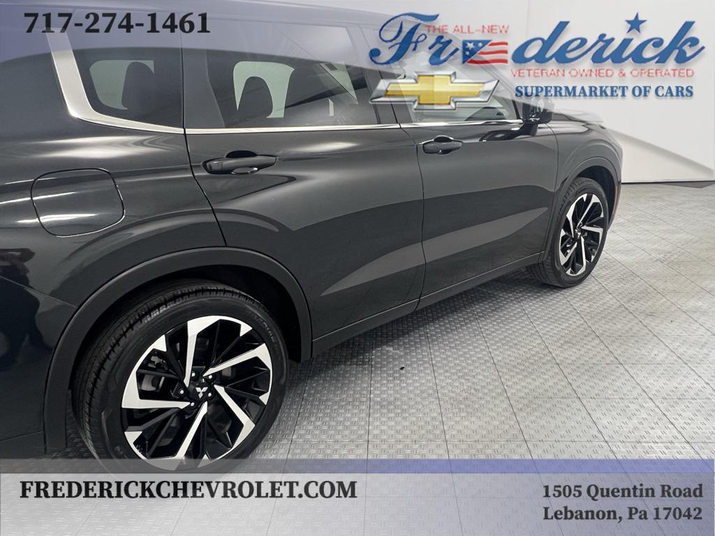 used 2024 Mitsubishi Outlander car, priced at $24,991