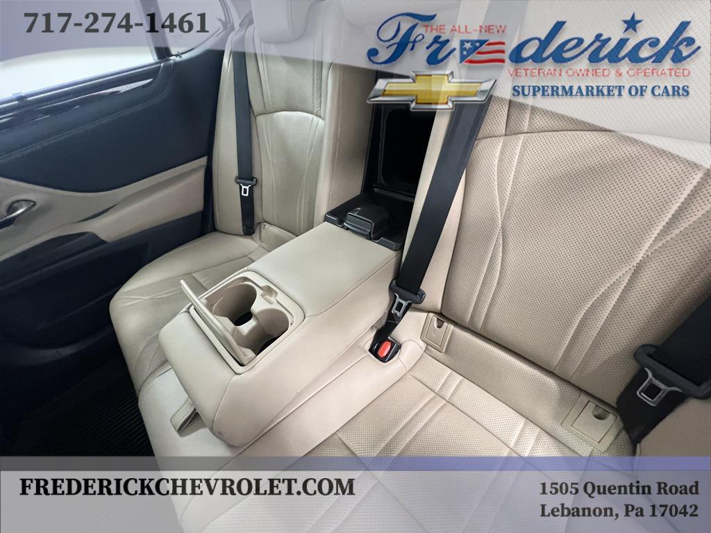 used 2019 Lexus ES 350 car, priced at $28,491