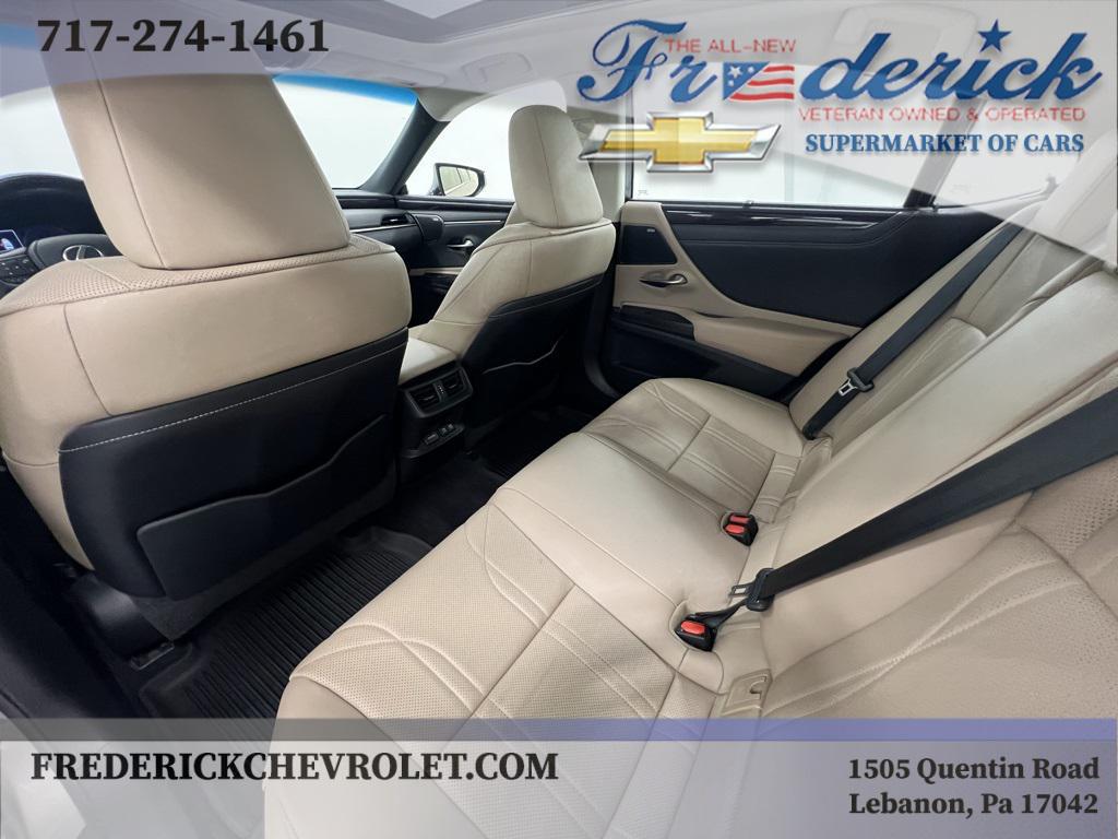 used 2019 Lexus ES 350 car, priced at $28,491