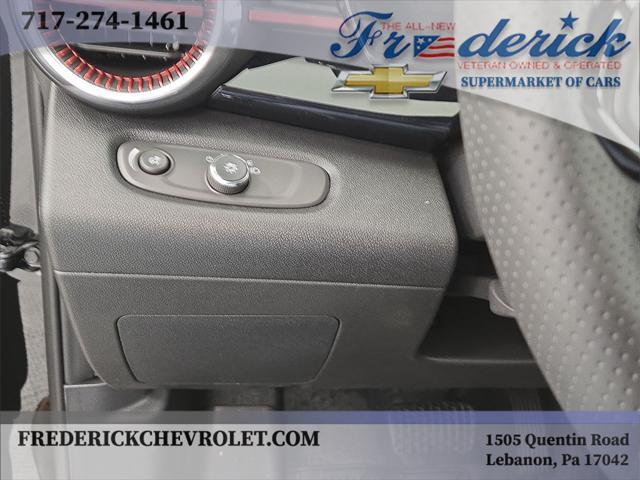 new 2025 Chevrolet Trax car, priced at $26,080