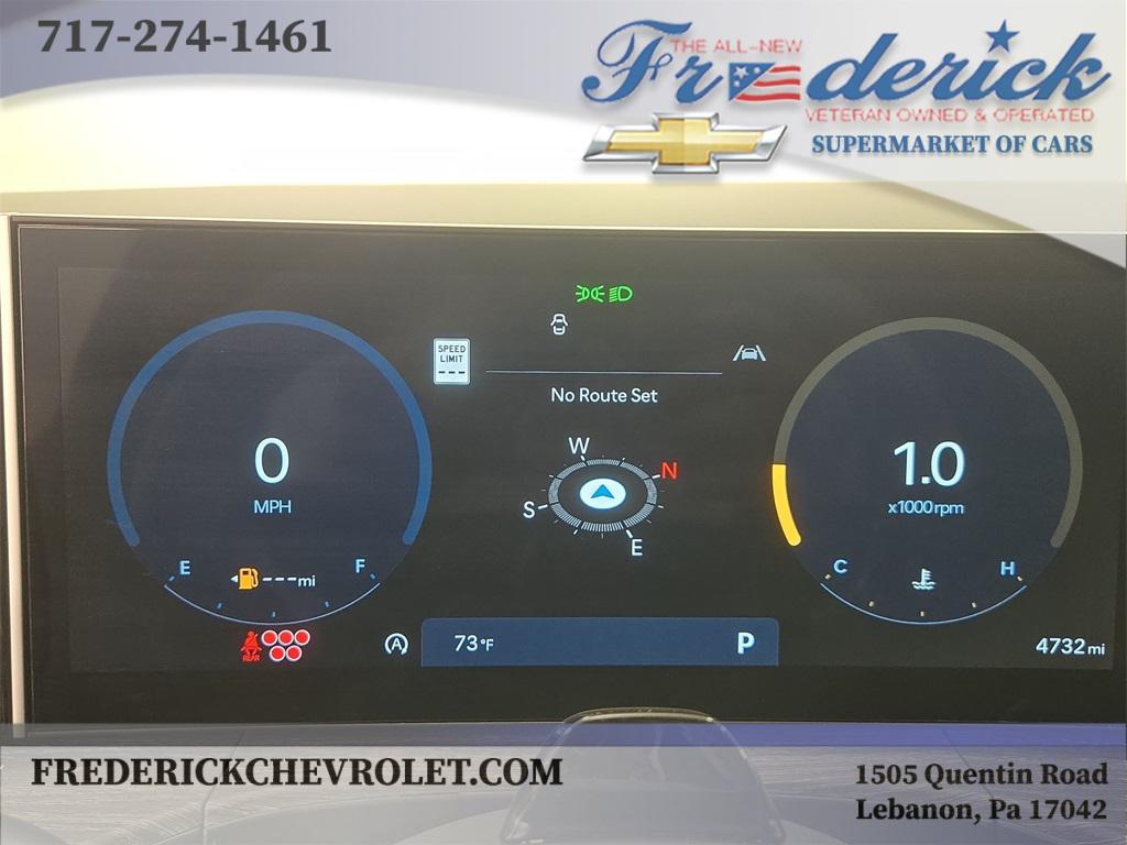 used 2025 Hyundai Santa Fe car, priced at $38,990