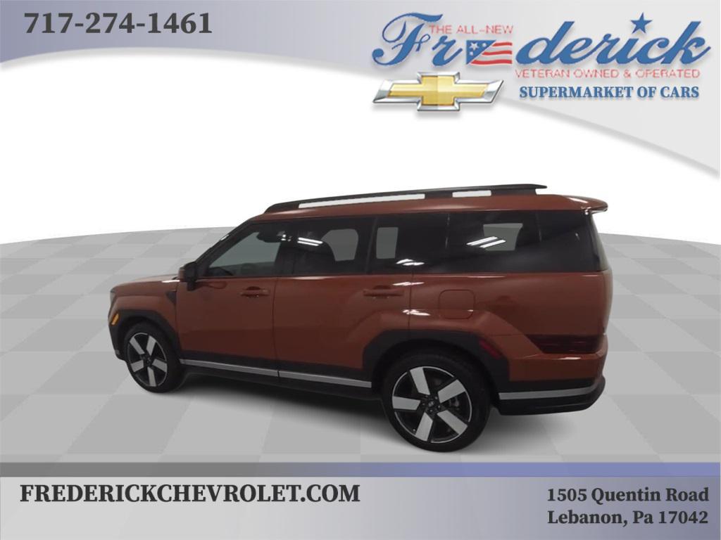 used 2025 Hyundai Santa Fe car, priced at $38,990