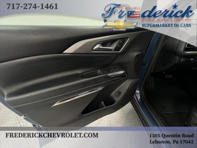 new 2025 Chevrolet Traverse car