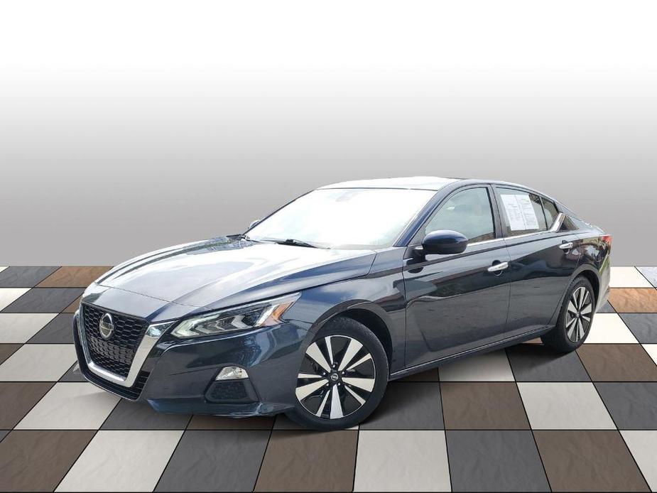 used 2021 Nissan Altima car, priced at $13,826