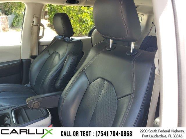 used 2020 Chrysler Pacifica car, priced at $13,252
