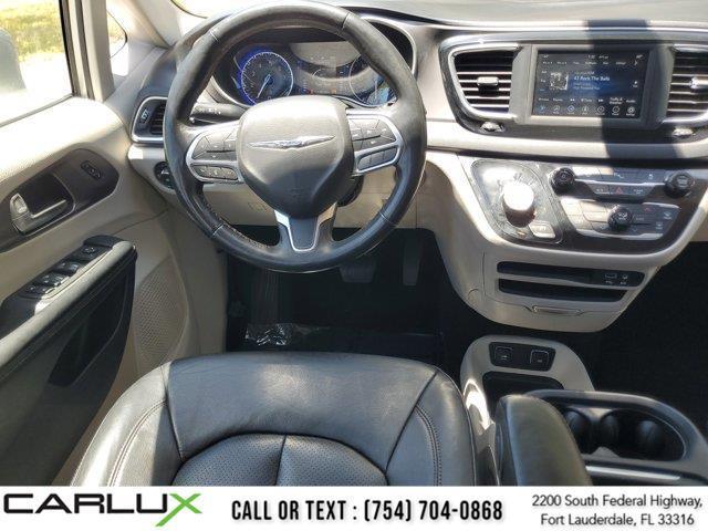 used 2020 Chrysler Pacifica car, priced at $13,252