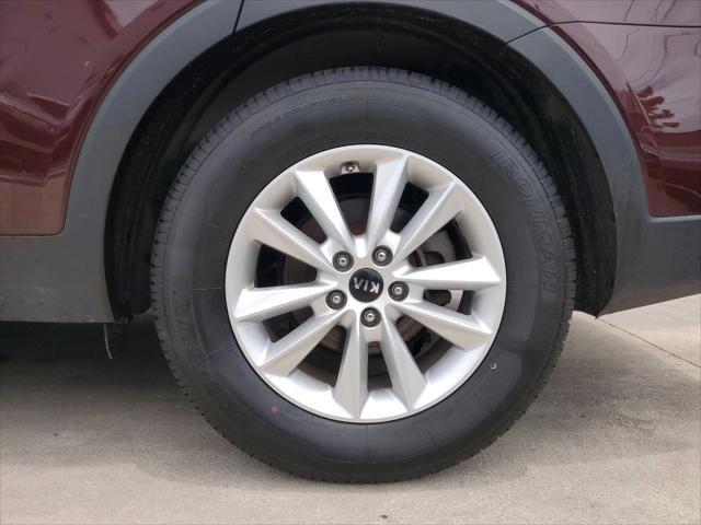 used 2019 Kia Sorento car, priced at $13,426