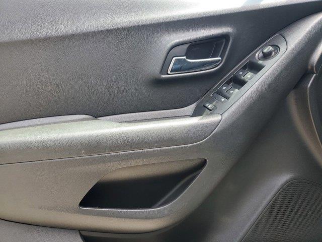 used 2021 Chevrolet Trax car, priced at $10,526