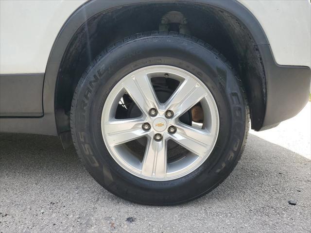 used 2021 Chevrolet Trax car, priced at $10,526