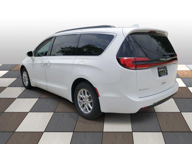 used 2022 Chrysler Pacifica car, priced at $15,226
