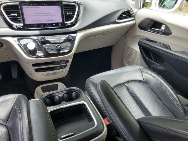 used 2022 Chrysler Pacifica car, priced at $15,226