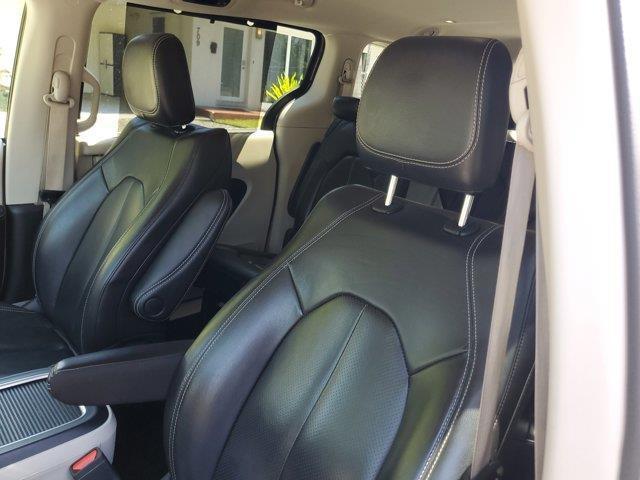 used 2022 Chrysler Pacifica car, priced at $14,918