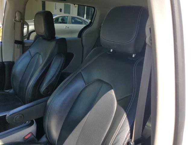used 2022 Chrysler Pacifica car, priced at $14,418
