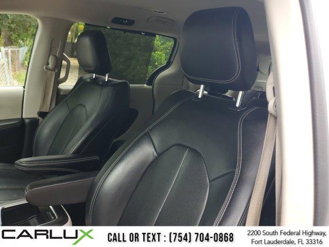 used 2022 Chrysler Pacifica car, priced at $13,418