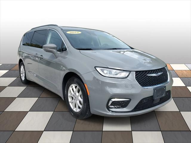 used 2022 Chrysler Pacifica car, priced at $17,918