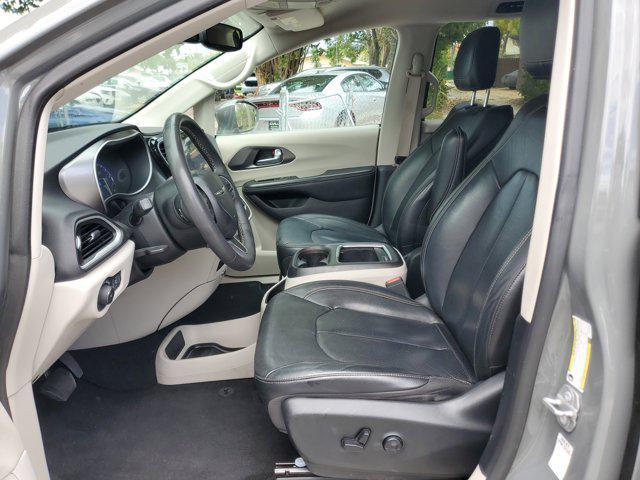 used 2022 Chrysler Pacifica car, priced at $15,318