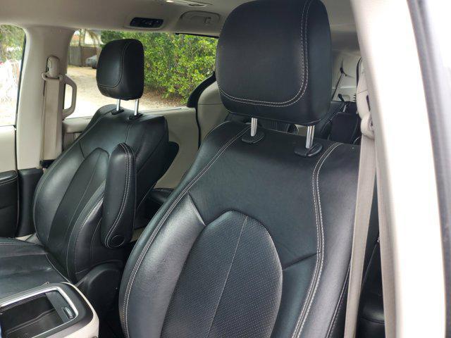 used 2022 Chrysler Pacifica car, priced at $15,318