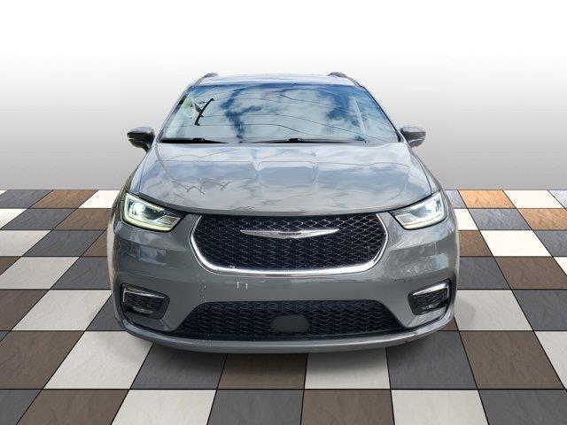 used 2022 Chrysler Pacifica car, priced at $14,152