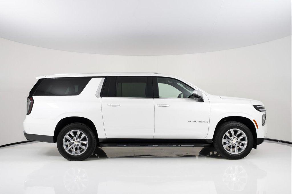 used 2025 Chevrolet Suburban car, priced at $84,990