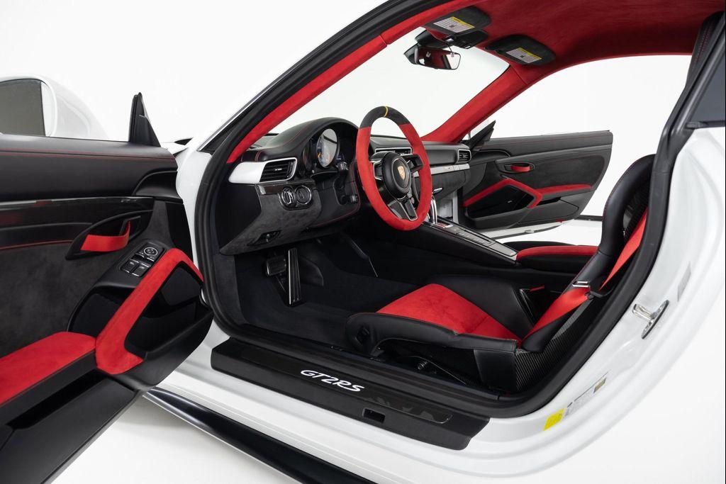 used 2018 Porsche 911 car