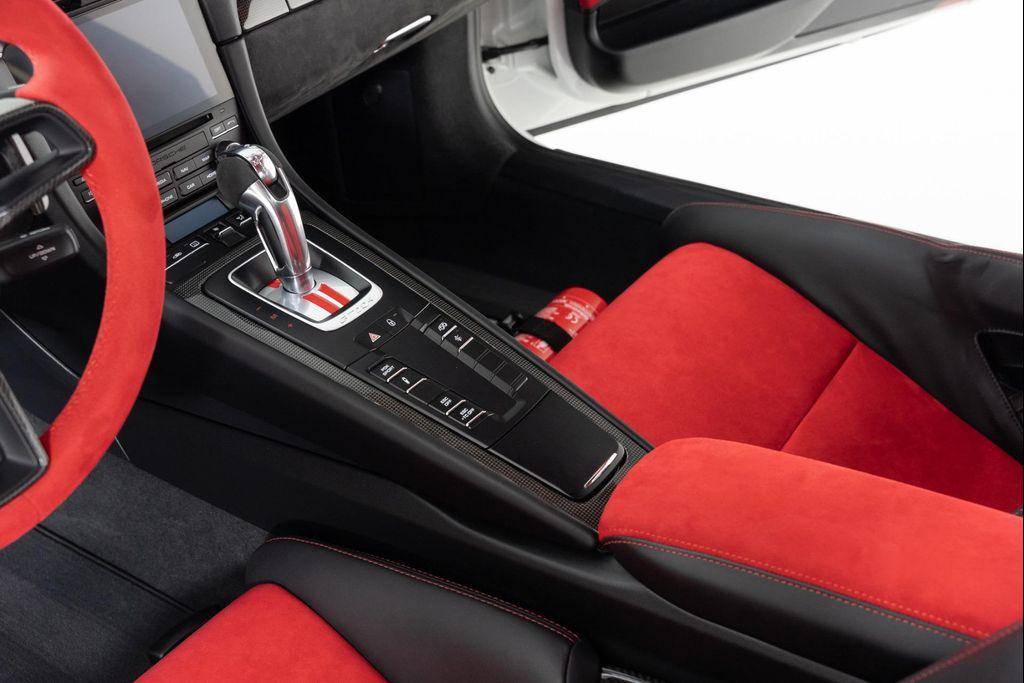used 2018 Porsche 911 car