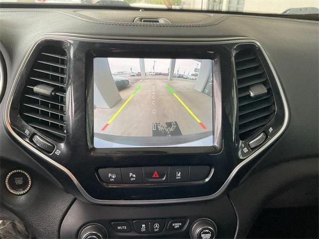 used 2021 Jeep Cherokee car, priced at $18,995