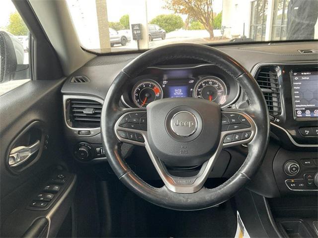 used 2021 Jeep Cherokee car, priced at $18,995