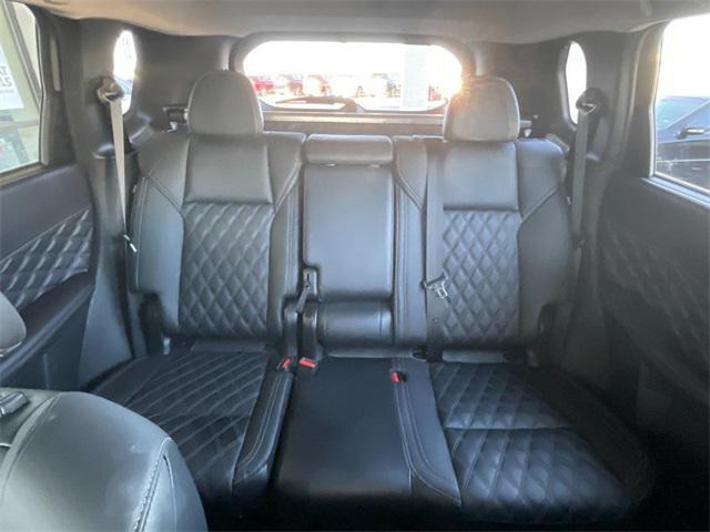 used 2023 Mitsubishi Outlander PHEV car