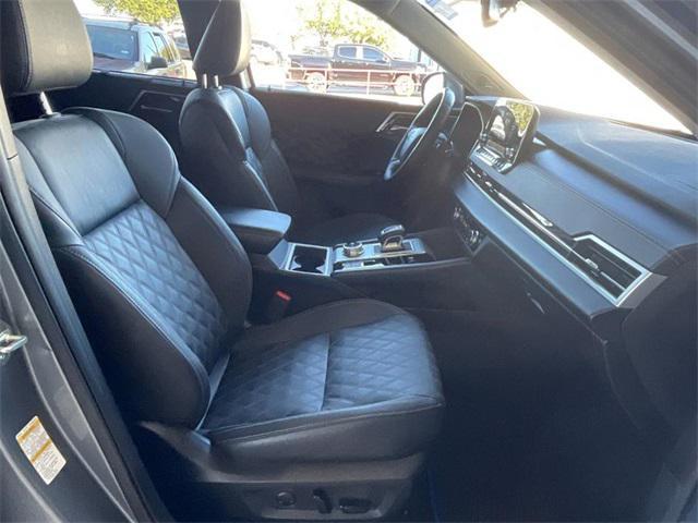 used 2023 Mitsubishi Outlander PHEV car