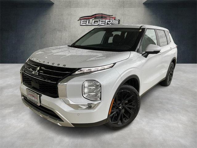 used 2023 Mitsubishi Outlander car, priced at $27,500