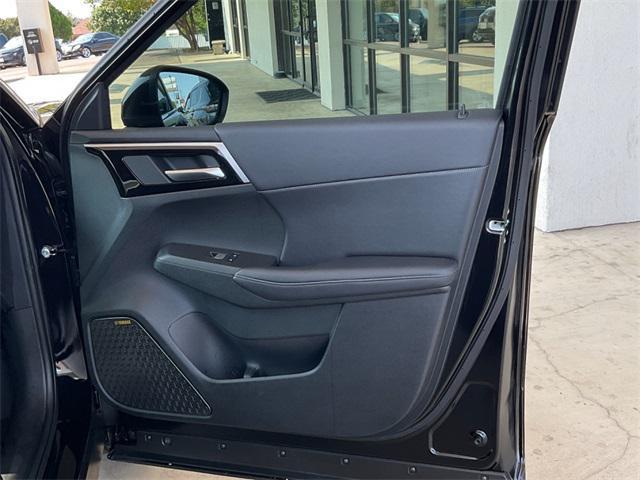 new 2025 Mitsubishi Outlander car, priced at $41,245