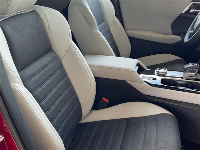 new 2025 Mitsubishi Outlander car, priced at $39,915